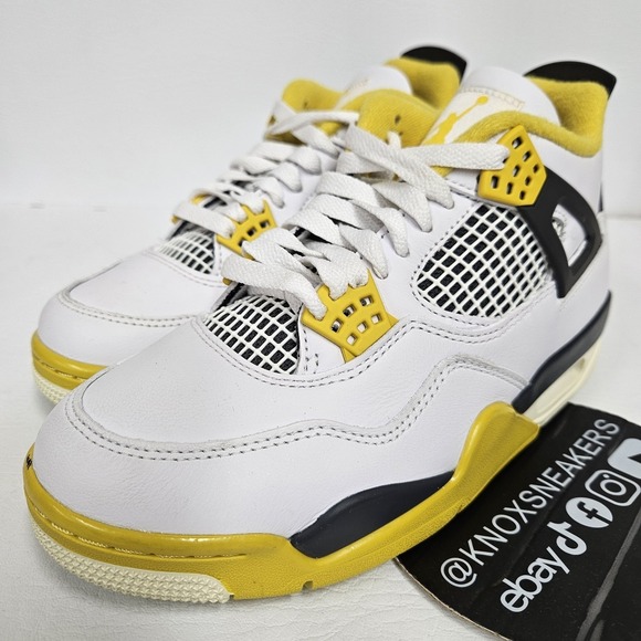 Jordan Shoes - Nike Air Jordan 4 Retro Vivid Sulfer White AQ9129-101 Women's Size 6.5 B GRADE